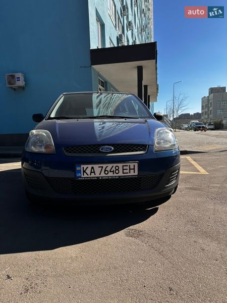Хэтчбек Ford Fiesta 2007 в Киеве