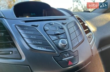 Хэтчбек Ford Fiesta 2016 в Киеве