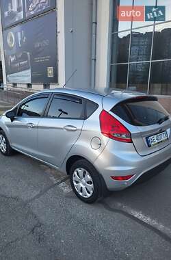 Хэтчбек Ford Fiesta 2012 в Днепре