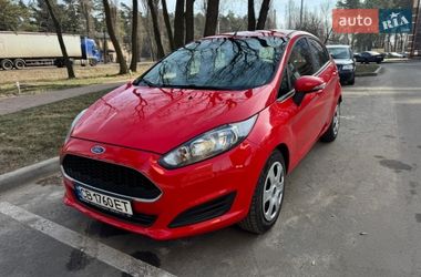 Хэтчбек Ford Fiesta 2016 в Чернигове