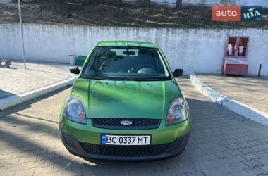 Хэтчбек Ford Fiesta 2007 в Львове
