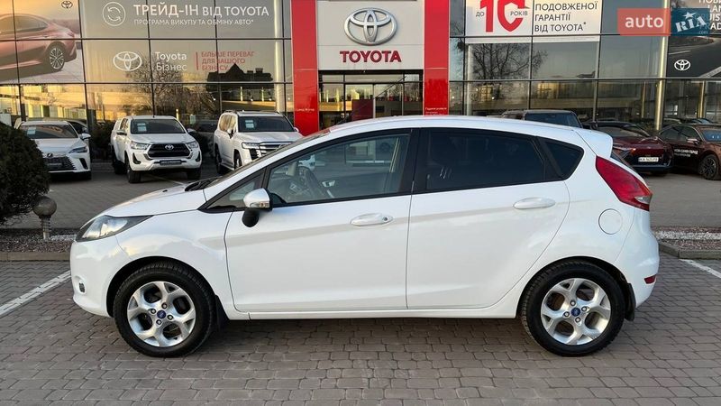Хэтчбек Ford Fiesta 2011 в Хмельницком