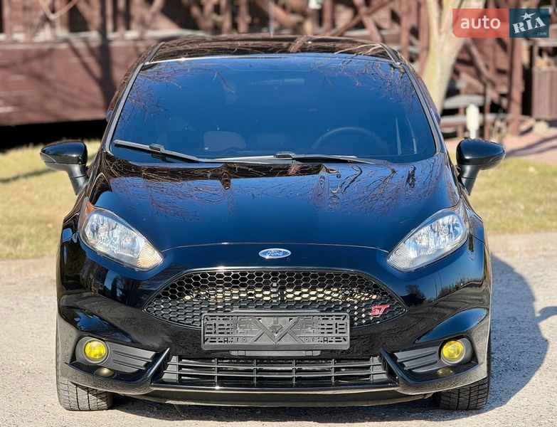 Хэтчбек Ford Fiesta 2018 в Днепре