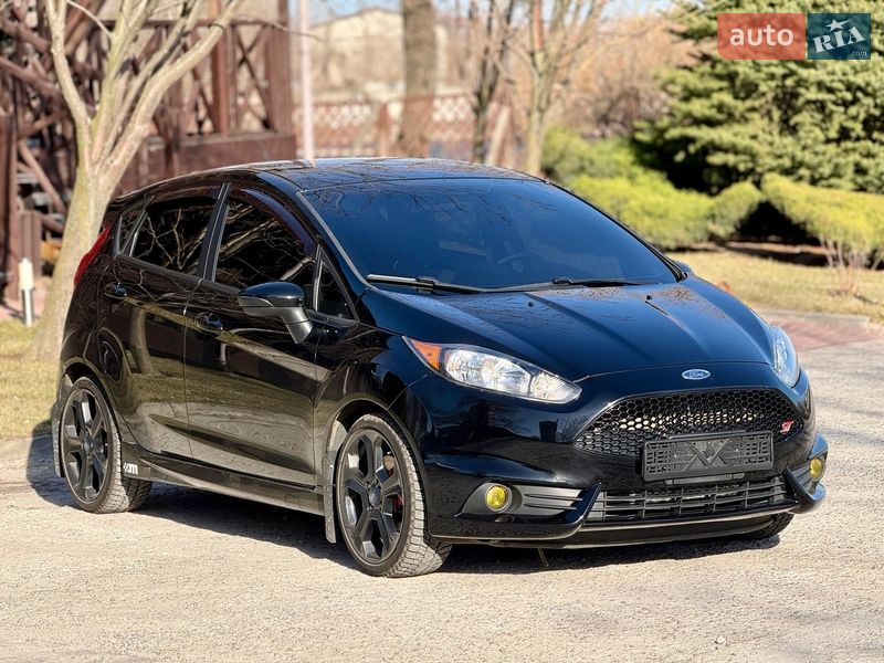 Хэтчбек Ford Fiesta 2018 в Днепре