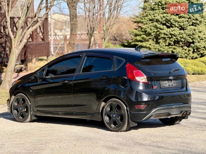 Хэтчбек Ford Fiesta 2018 в Днепре