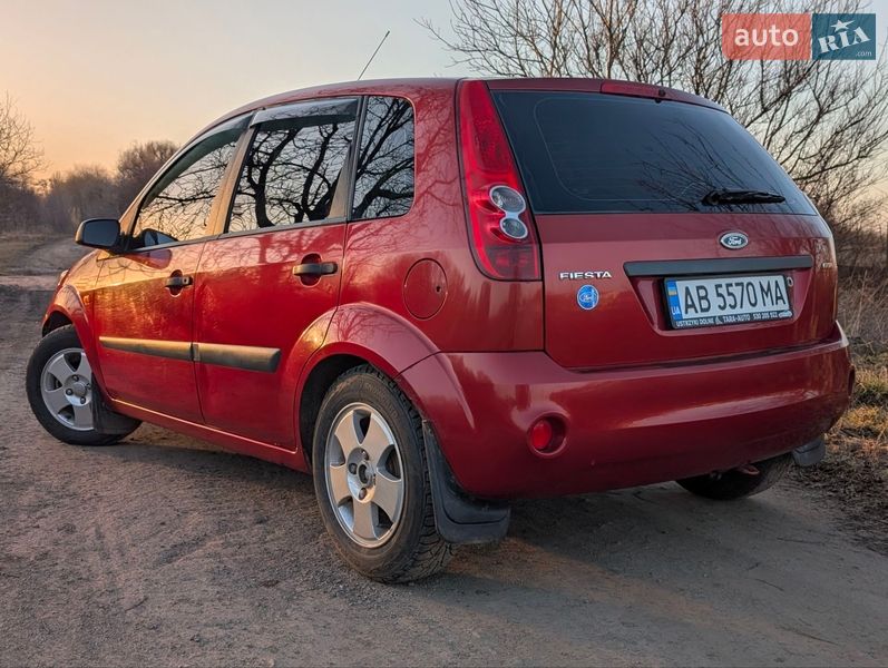 Хетчбек Ford Fiesta 2008 в Калинівці фото 10 Хетчбек Ford Fiesta 2008 в Калинівці