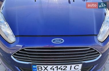 Хетчбек Ford Fiesta 2015 в Красилові