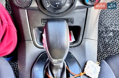 Хетчбек Ford Fiesta 2015 в Красилові