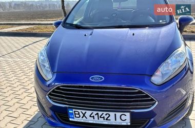 Хетчбек Ford Fiesta 2015 в Красилові