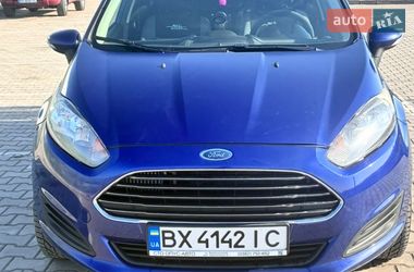 Хетчбек Ford Fiesta 2015 в Красилові