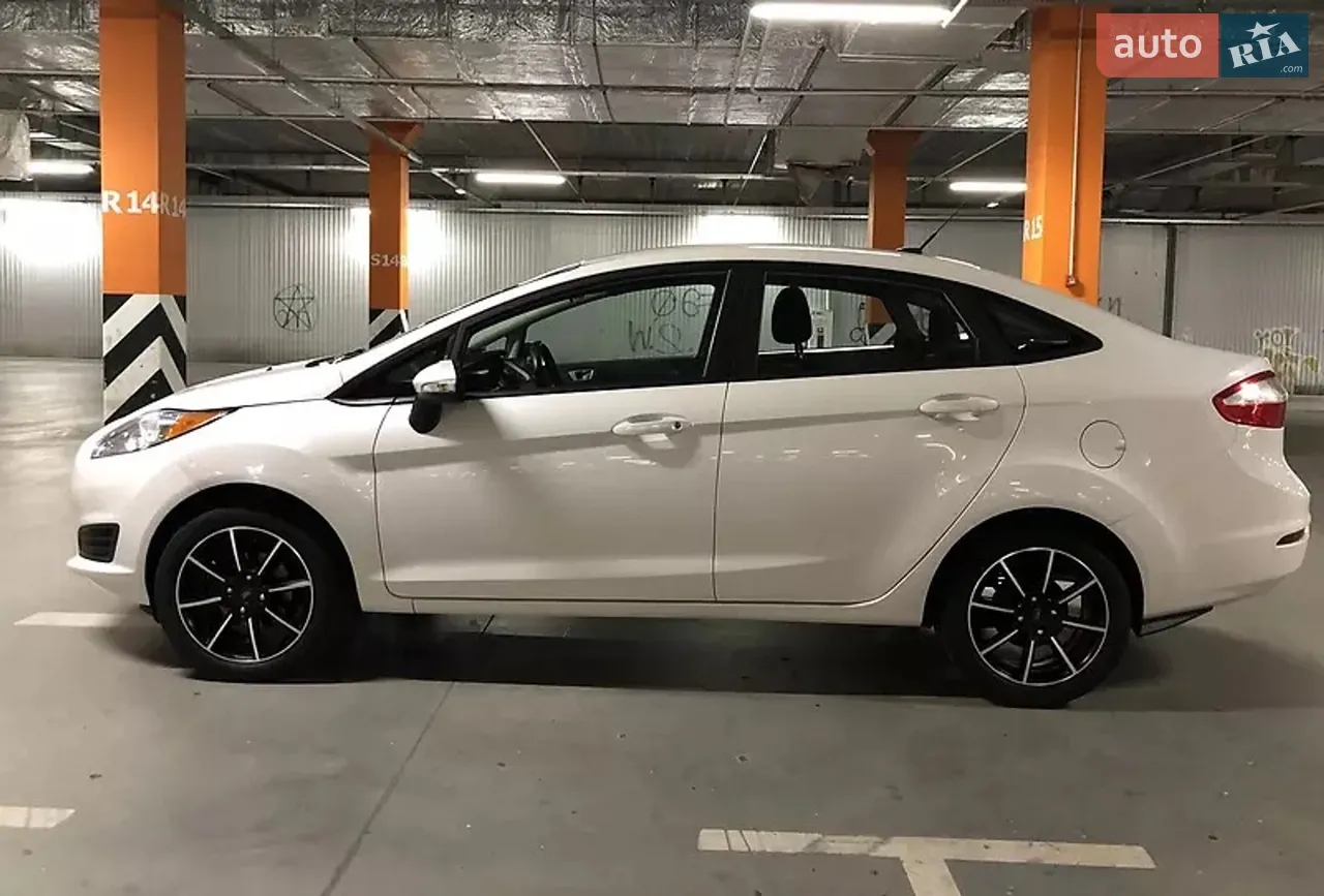 2015 Ford Fiesta - мініатюра 14
