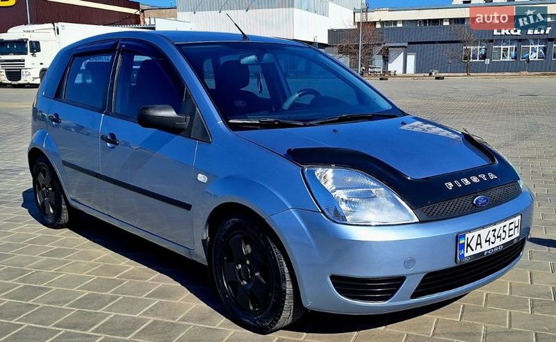 Хэтчбек Ford Fiesta 2005 в Черкассах