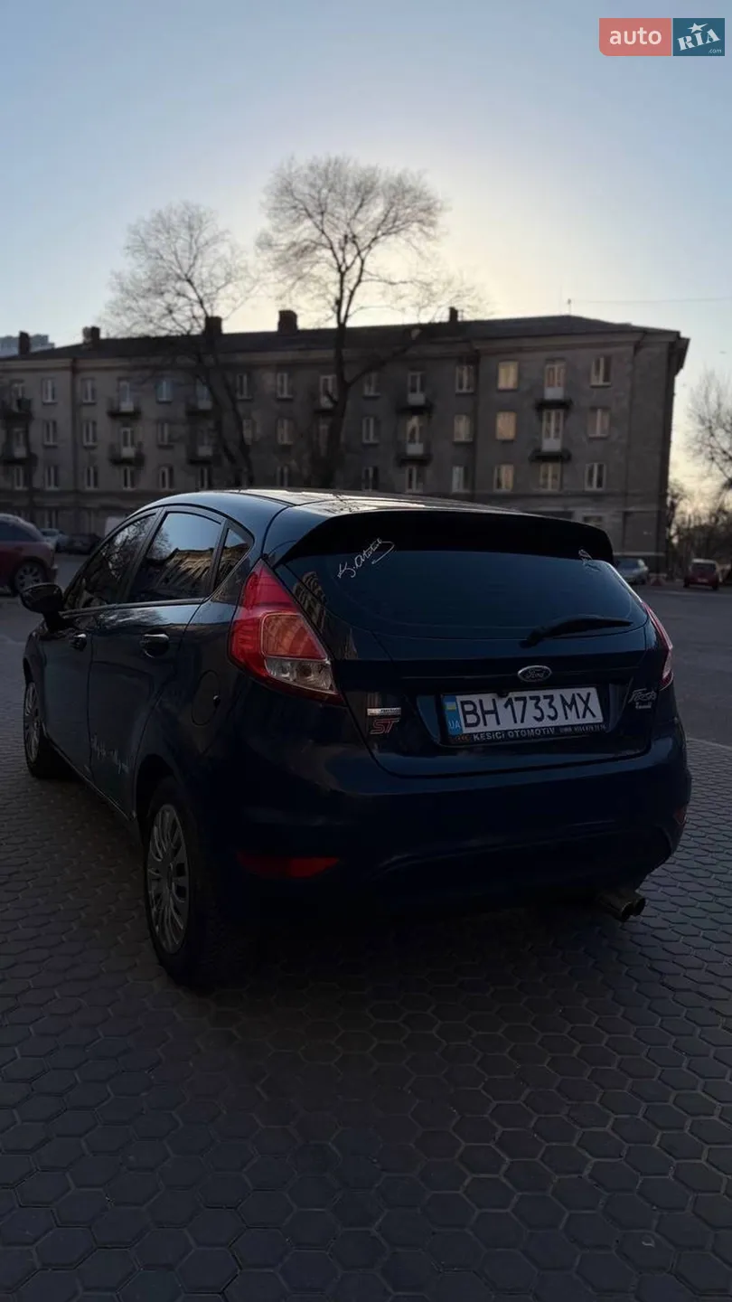 2013 Ford Fiesta - мініатюра 17