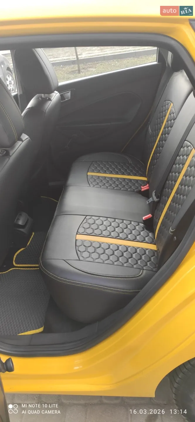 2013 Ford Fiesta - мініатюра 6
