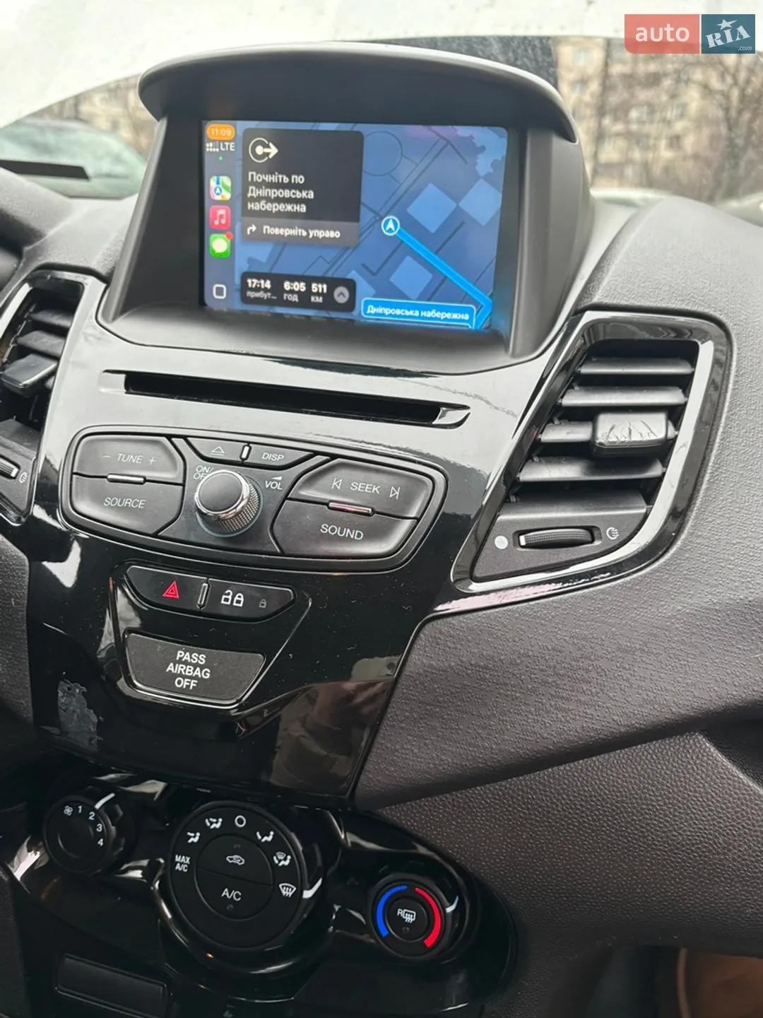 2019 Ford Fiesta - мініатюра 12