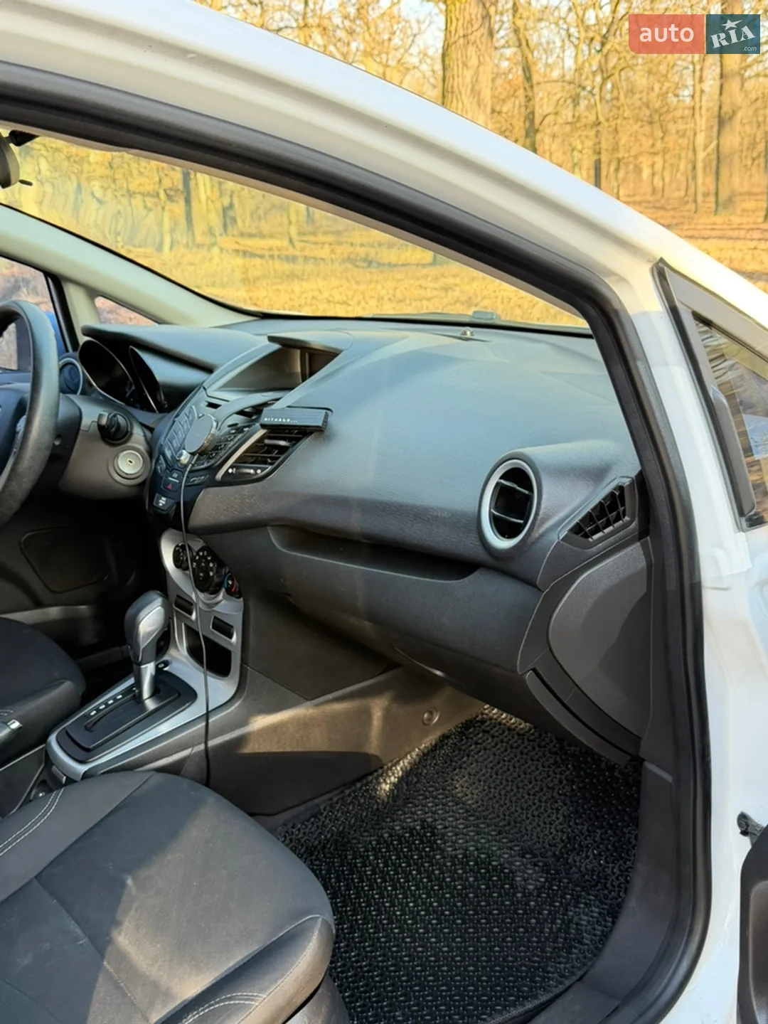 2019 Ford Fiesta - мініатюра 12