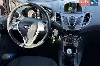 Хэтчбек Ford Fiesta 2010 в Киеве