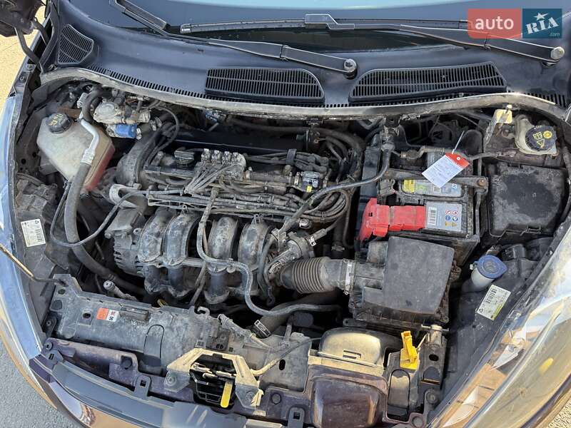 Хэтчбек Ford Fiesta 2010 в Киеве