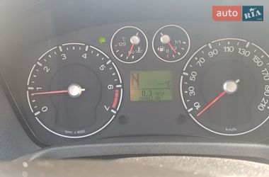 Хэтчбек Ford Fiesta 2007 в Киеве