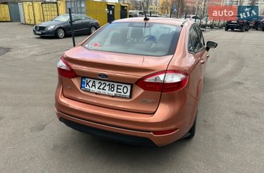 Седан Ford Fiesta 2017 в Киеве