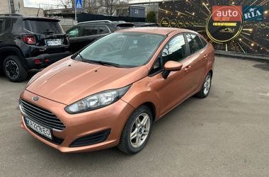 Седан Ford Fiesta 2017 в Киеве