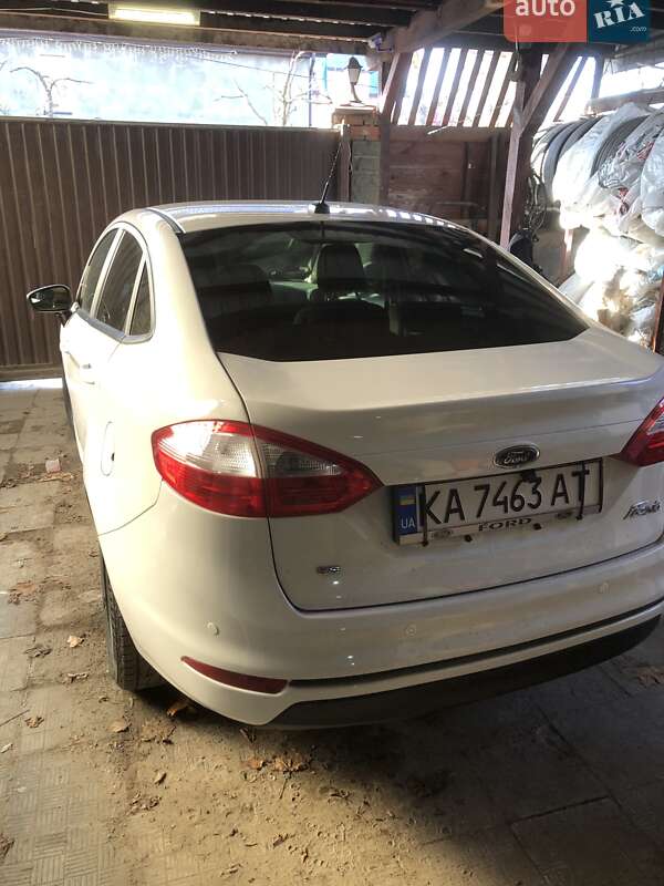 Седан Ford Fiesta 2017 в Киеве фото 3 Седан Ford Fiesta 2017 в Киеве