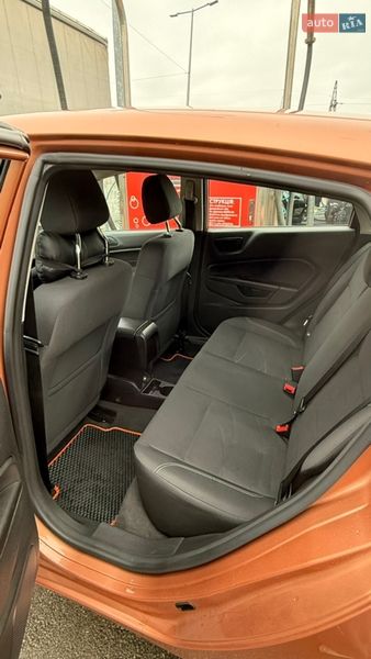 Хетчбек Ford Fiesta 2017 в Києві