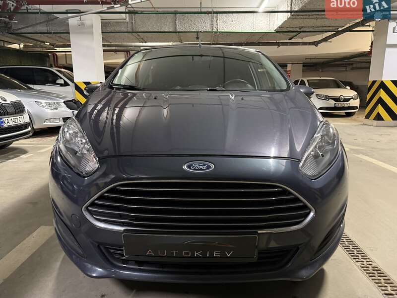 Хэтчбек Ford Fiesta 2013 в Киеве