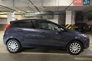 Хэтчбек Ford Fiesta 2013 в Киеве