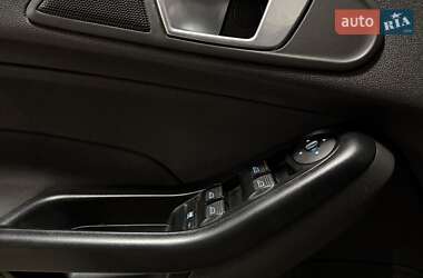 Хэтчбек Ford Fiesta 2013 в Киеве