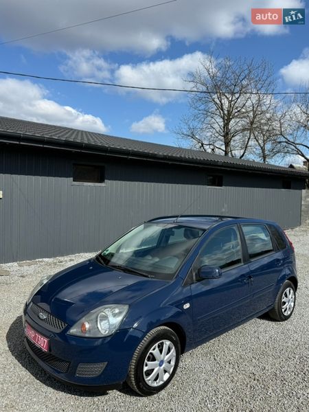 Хэтчбек Ford Fiesta 2008 в Луцке