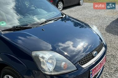 Хэтчбек Ford Fiesta 2008 в Луцке