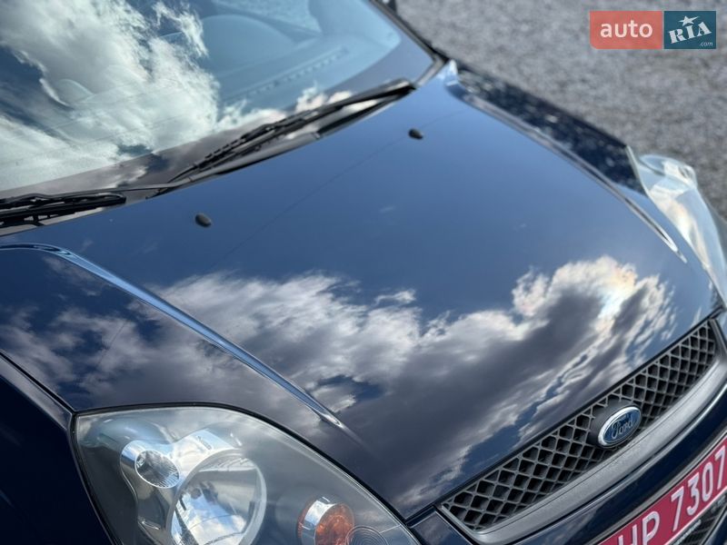 Хэтчбек Ford Fiesta 2008 в Луцке