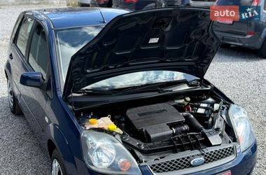 Хэтчбек Ford Fiesta 2008 в Луцке
