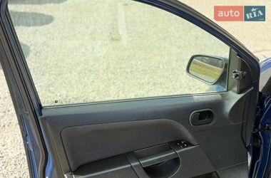 Хэтчбек Ford Fiesta 2008 в Луцке