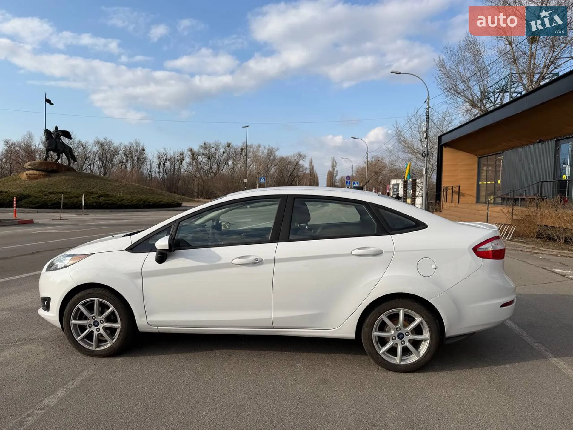 2019 Ford Fiesta - мініатюра 5