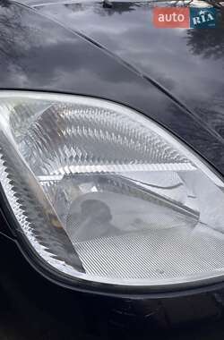 Хэтчбек Ford Fiesta 2004 в Радомышле