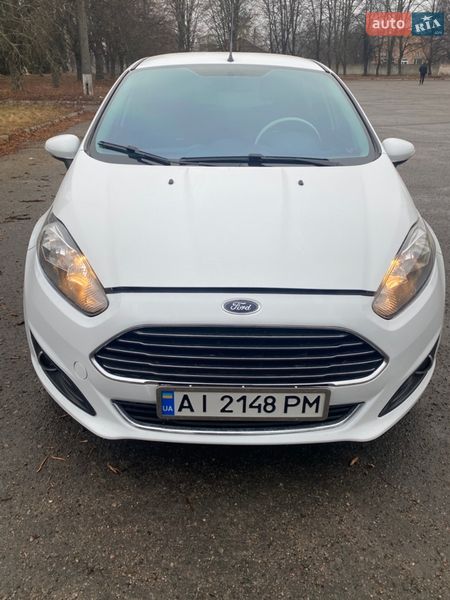 Хэтчбек Ford Fiesta 2014 в Ставище фото 2 Хэтчбек Ford Fiesta 2014 в Ставище