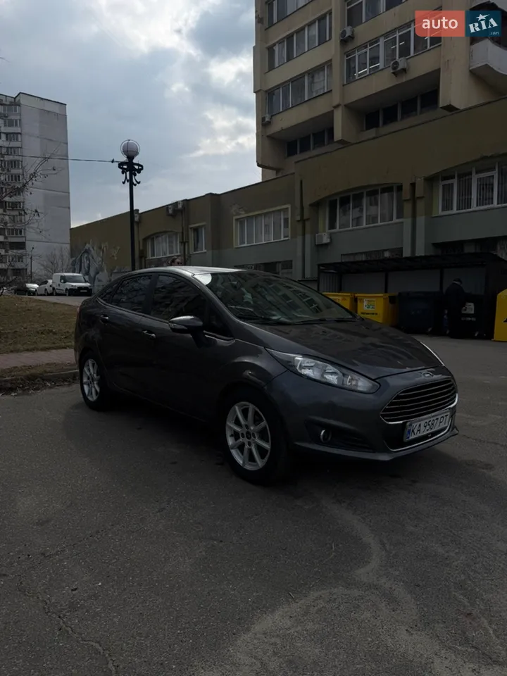2013 Ford Fiesta - мініатюра 27