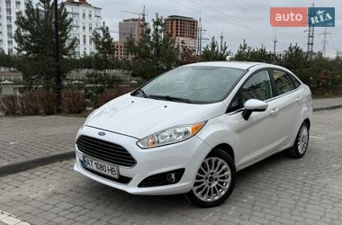 Седан Ford Fiesta 2016 в Ивано-Франковске