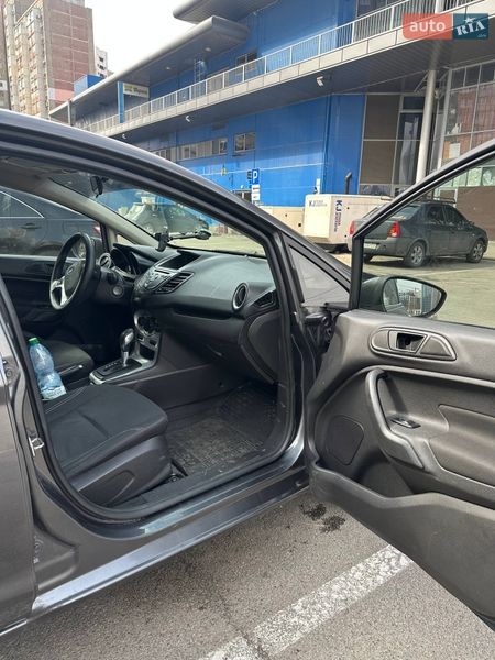 Седан Ford Fiesta 2018 в Киеве