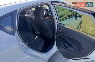 Хэтчбек Ford Fiesta 2014 в Львове
