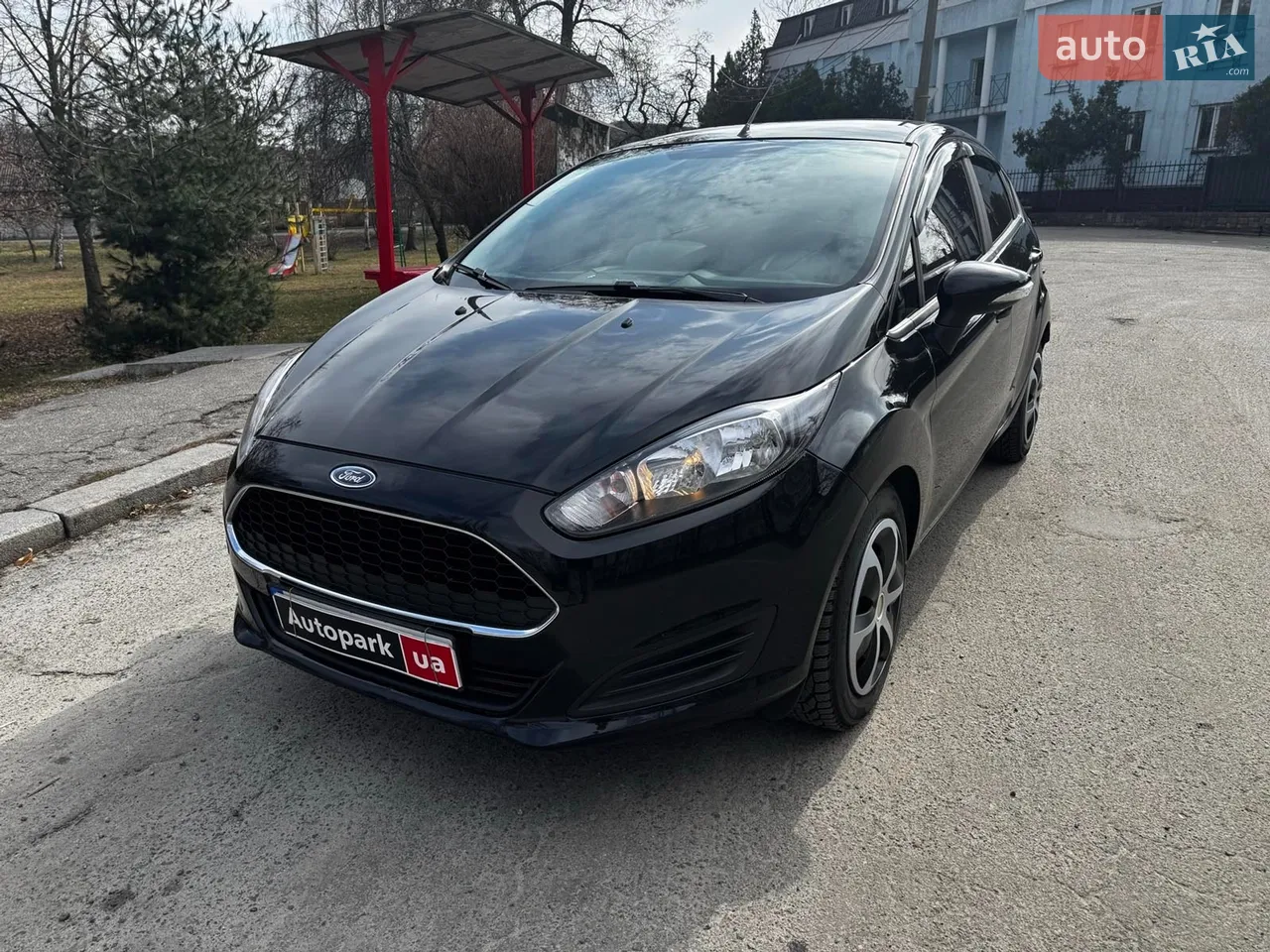 2015 Ford Fiesta - мініатюра 12