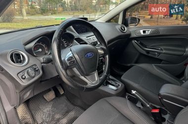 Хэтчбек Ford Fiesta 2016 в Киеве