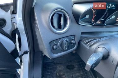 Хэтчбек Ford Fiesta 2013 в Киеве