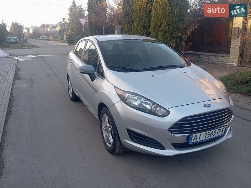 Седан Ford Fiesta 2019 в Вишневому