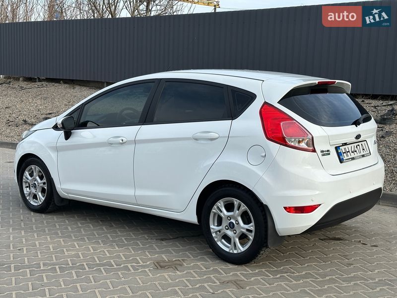 Хетчбек Ford Fiesta 2014 в Одесі фото 3 Хетчбек Ford Fiesta 2014 в Одесі