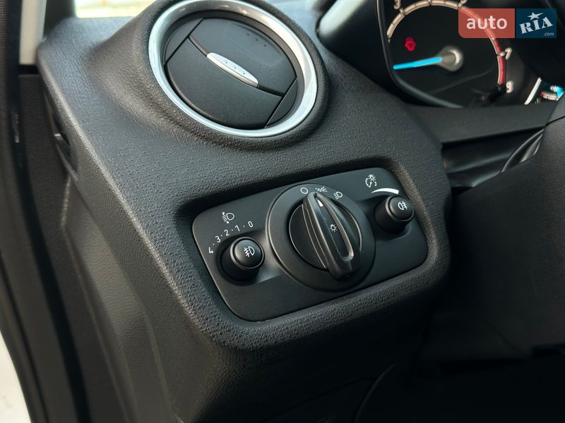 Хетчбек Ford Fiesta 2014 в Одесі фото 16 Хетчбек Ford Fiesta 2014 в Одесі