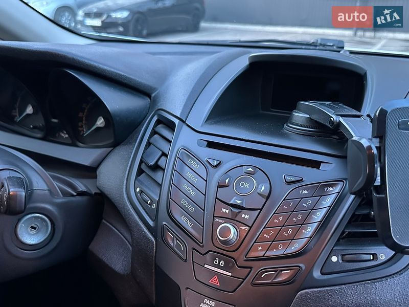 Седан Ford Fiesta 2019 в Киеве