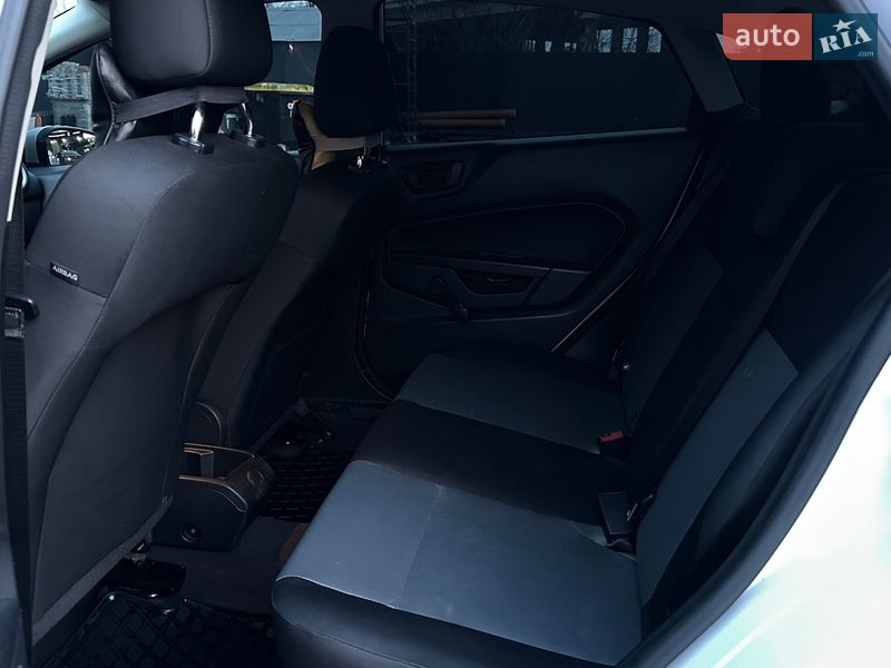 Седан Ford Fiesta 2019 в Киеве